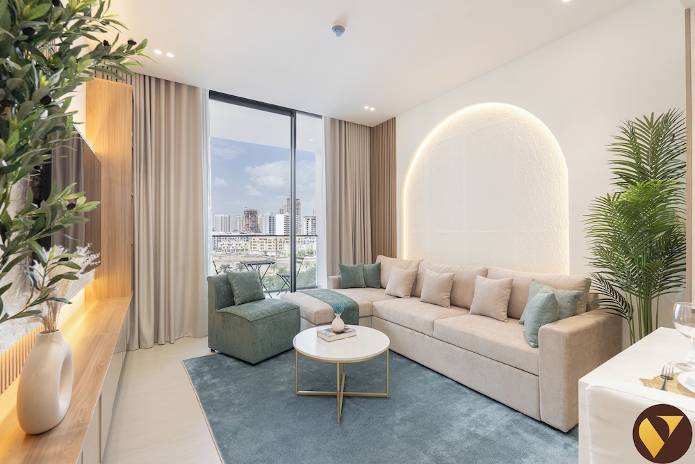 Binghatti Phoenix JVC Near Circle Mall