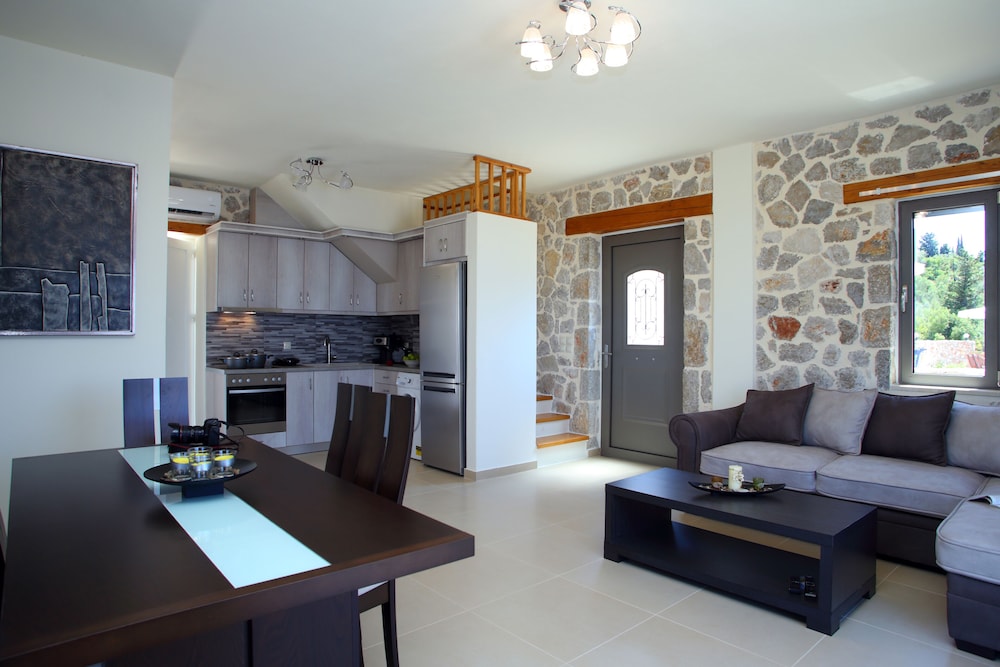 Villas Goudis