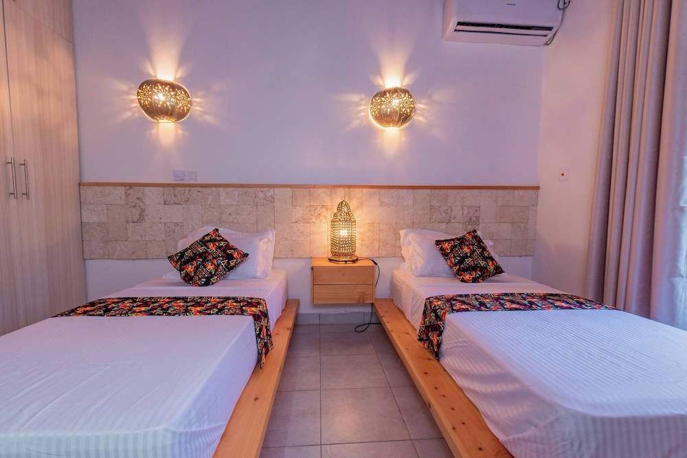 Luxurious Diani Beach Villa With Private Pool
