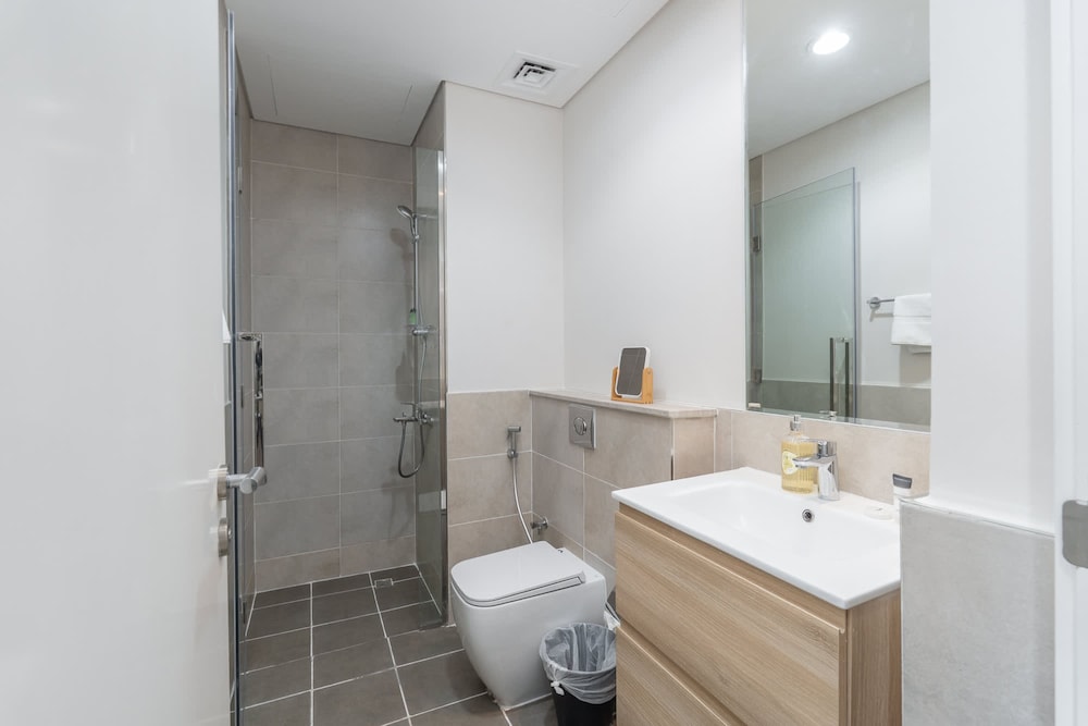 Dazzling 1 Bedroom in Golf Vita With Stunning View