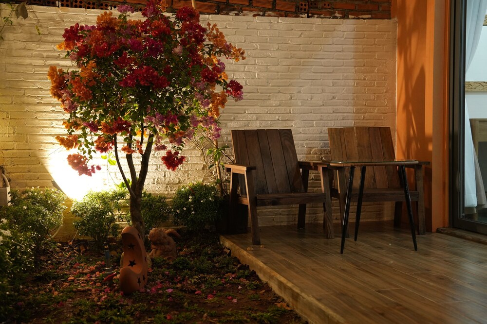 NUBA Homestay and Coffee Buon Ma Thuot