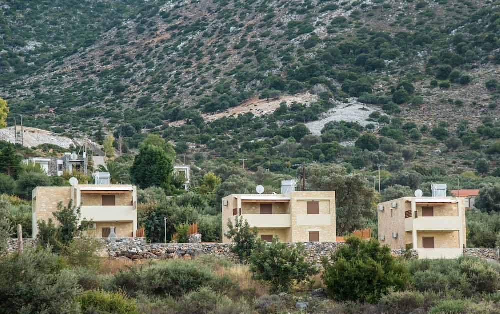 Uphoria Stone Villas