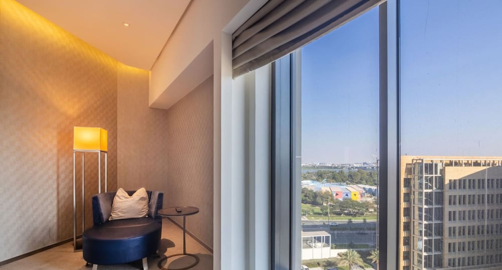 Elegant 3BR With Pool Near Wafi Mall Dubai Frame
