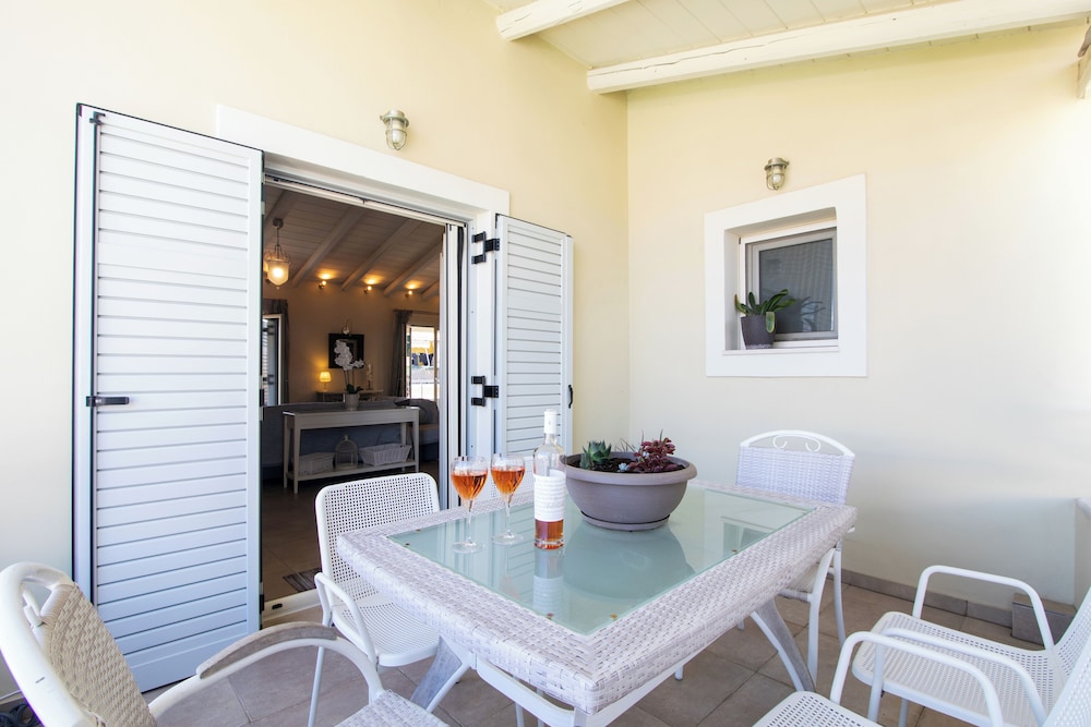 La Casa Sedici by Corfu Escapes