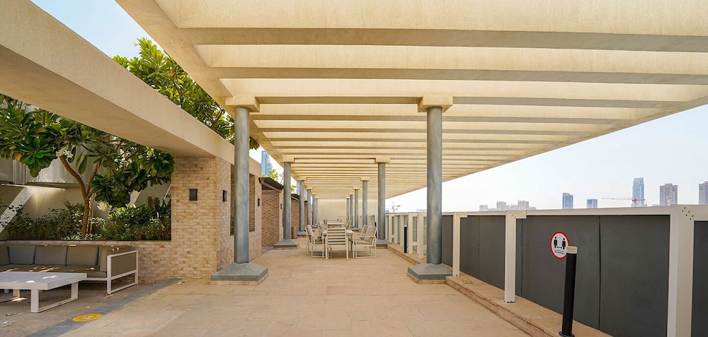 Regent Court