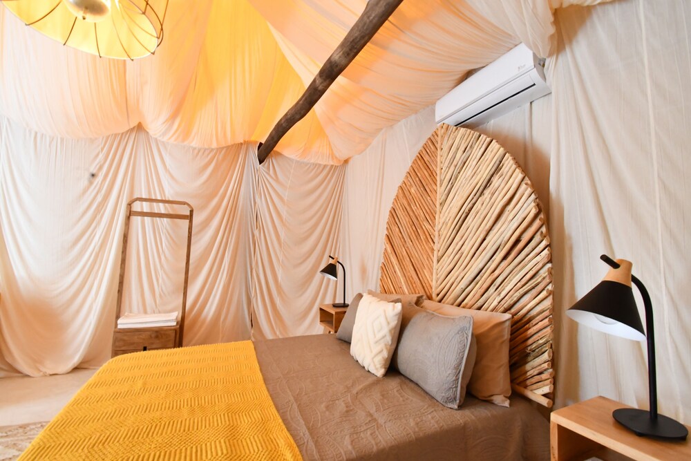Arena y Mar Seaside Glamping Adults Only