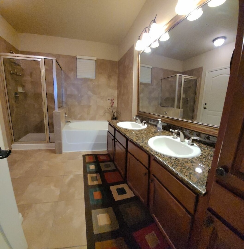 Bp122cp Mediterranean-style Condo 9 Miles To Disney World 3 Bedroom Condo