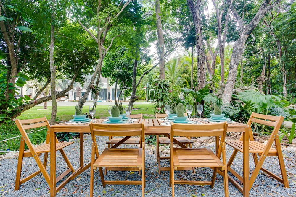 Spectacular 6 BR Luxury Villa in Punta Cana