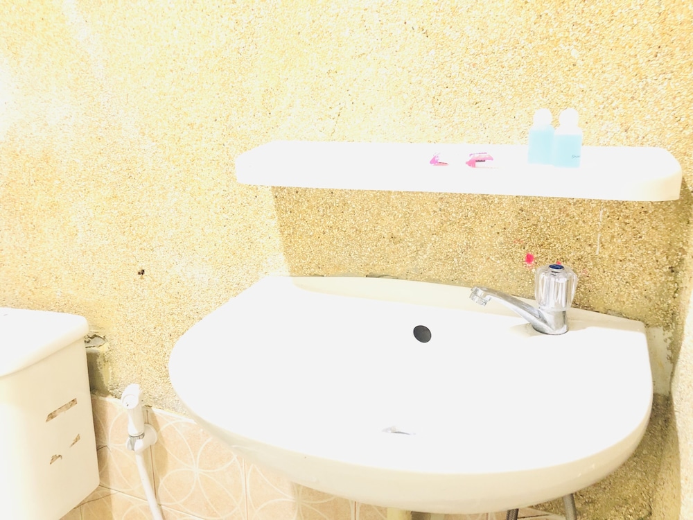 Photo 32