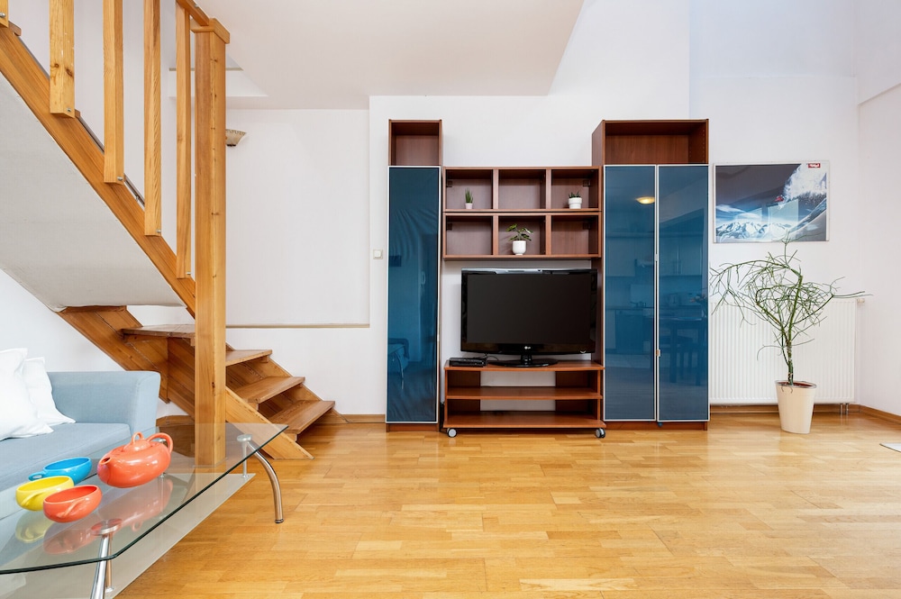 Ursynow Apartments by Renters view 3