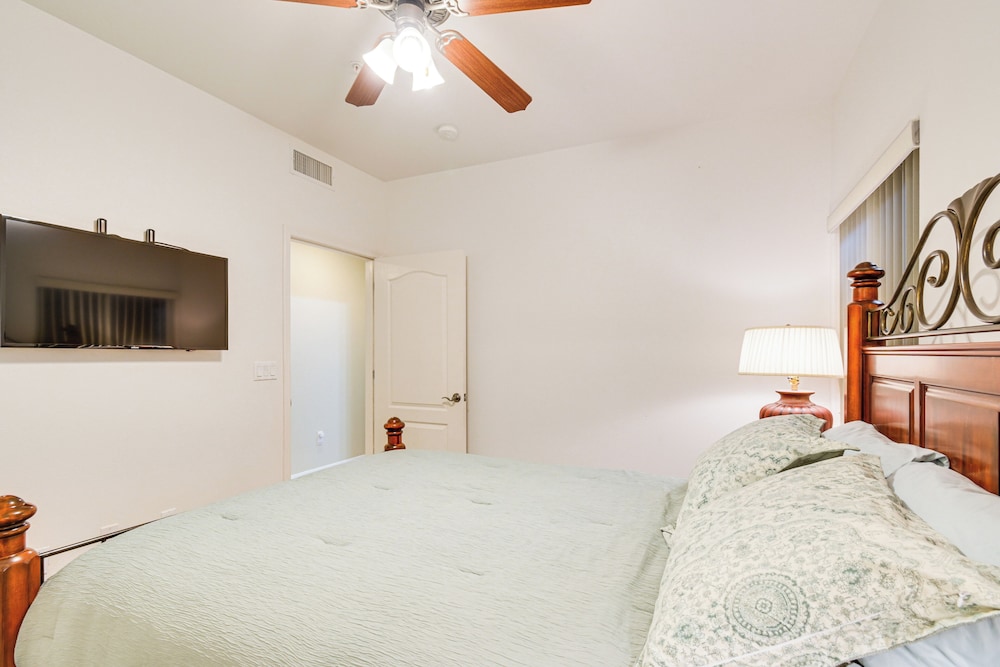 Riverfront Bullhead City Condo Near Casinos!