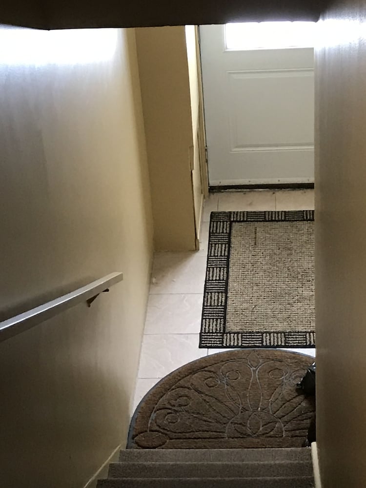 Bond Guest House, photo 6