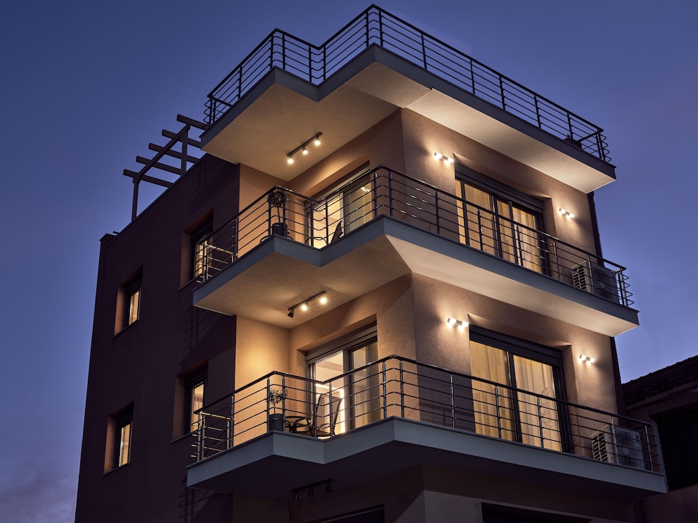 Laura Suites view 5