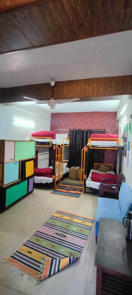Bunkkinn Hotel Mussoorie International