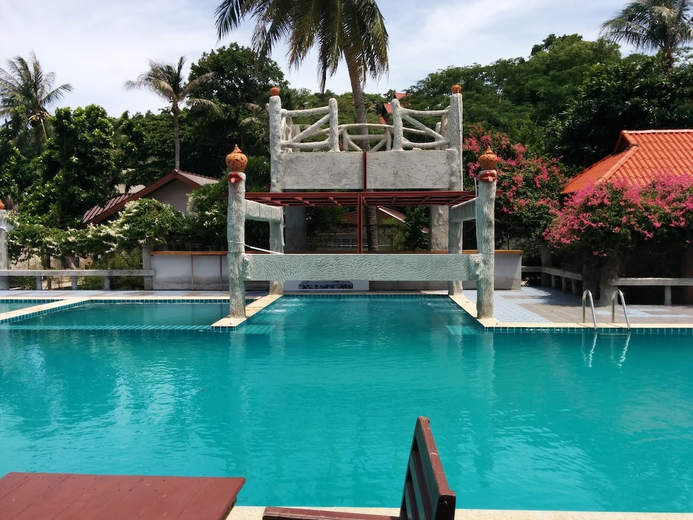 Paradise Bungalows