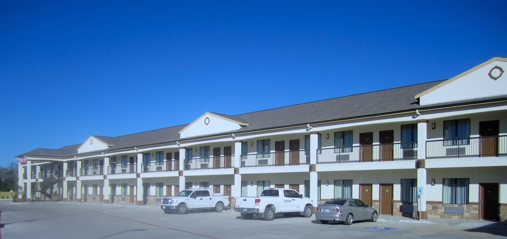 Americas Best Value Inn & Suites Cuero