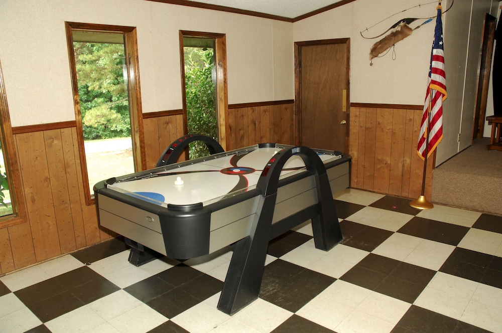 Carolina Landing RV Resort - Caravan Park