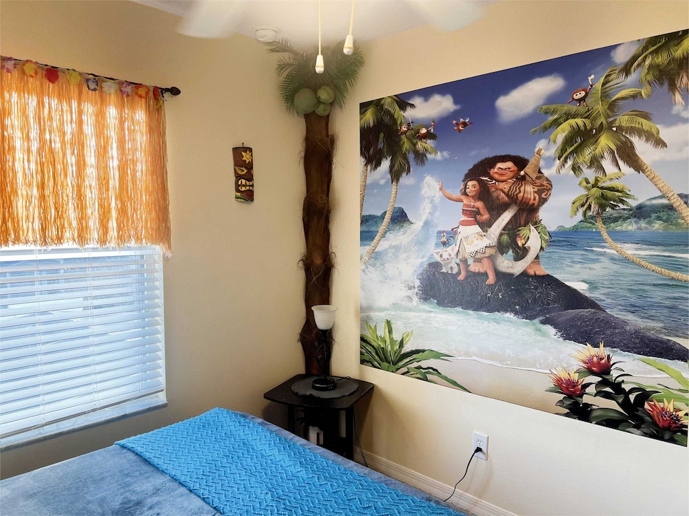 Private Pool Workspace Near All Attractions