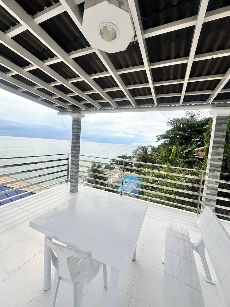 Becca's Vacation House