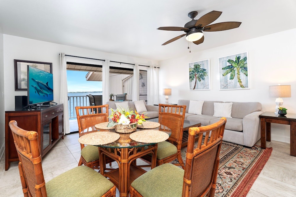 Direct Ocean Front - Upgraded Unit - Free Concierge - Vrkcv