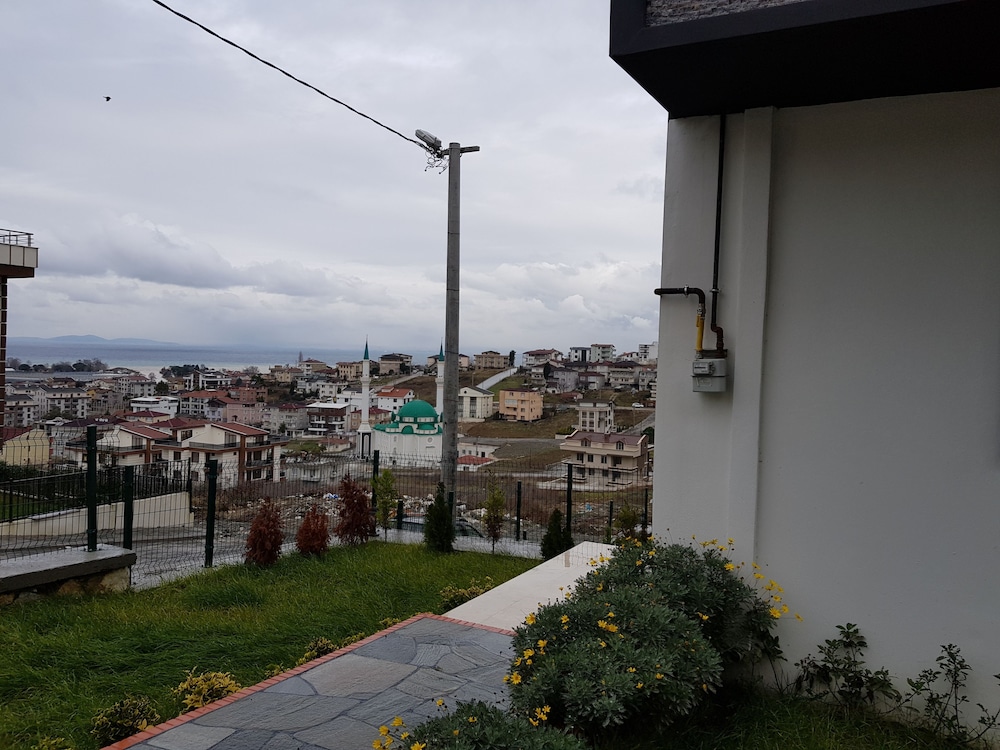 Almoruj Yalova