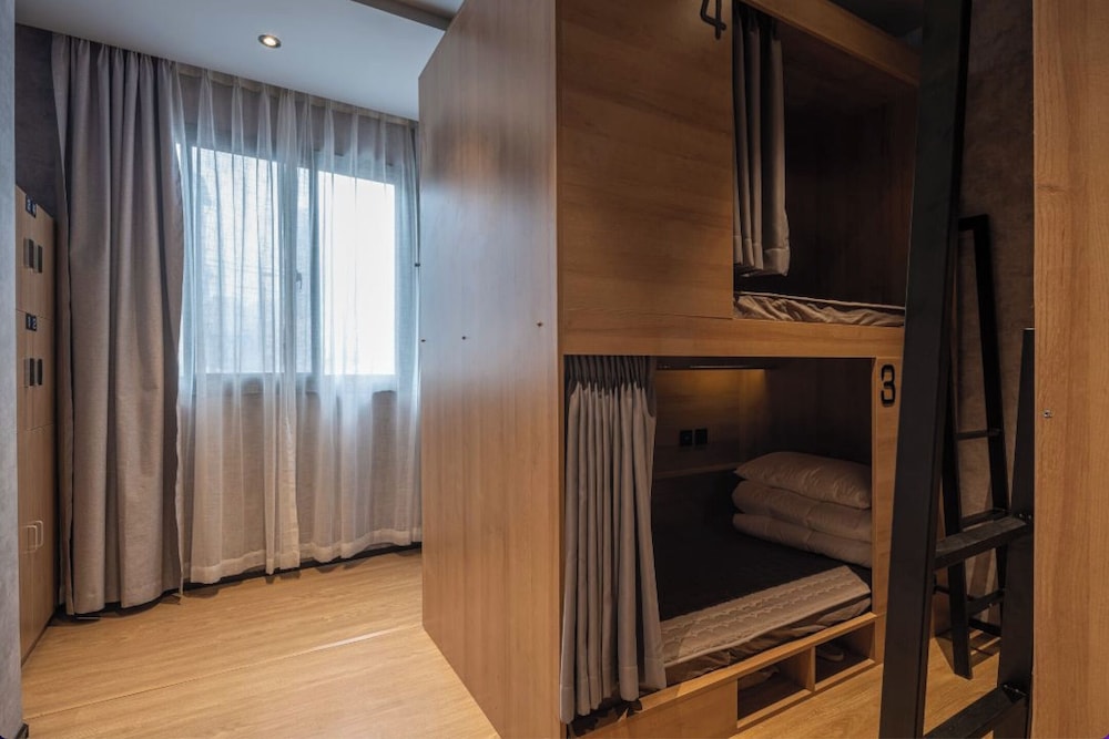 Iforest Youth Hotel - Nanjing Road Pedestrian Street Huanghe Road Store