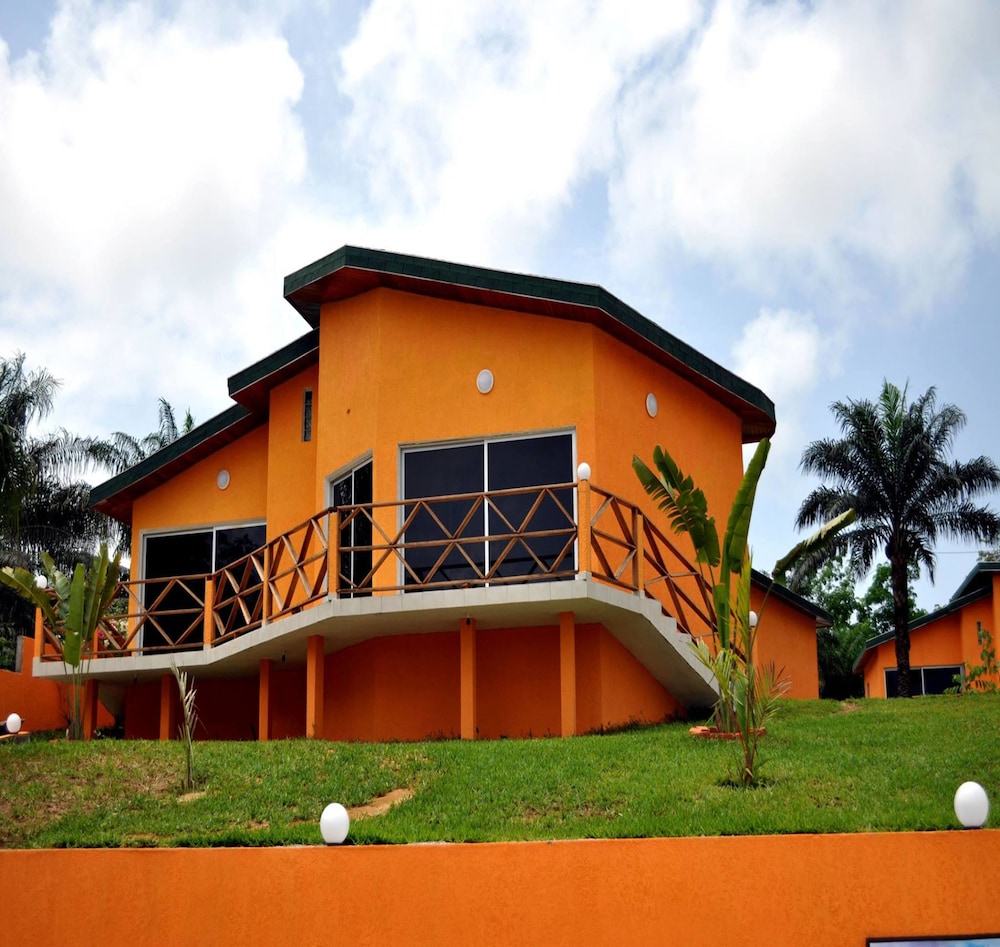 Romano Lodge