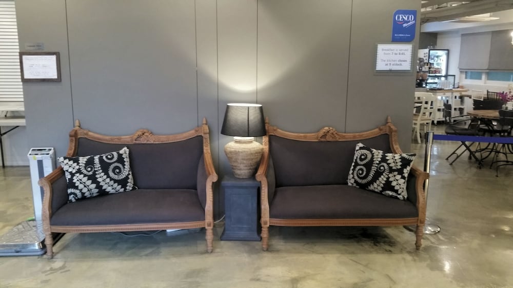 lounge