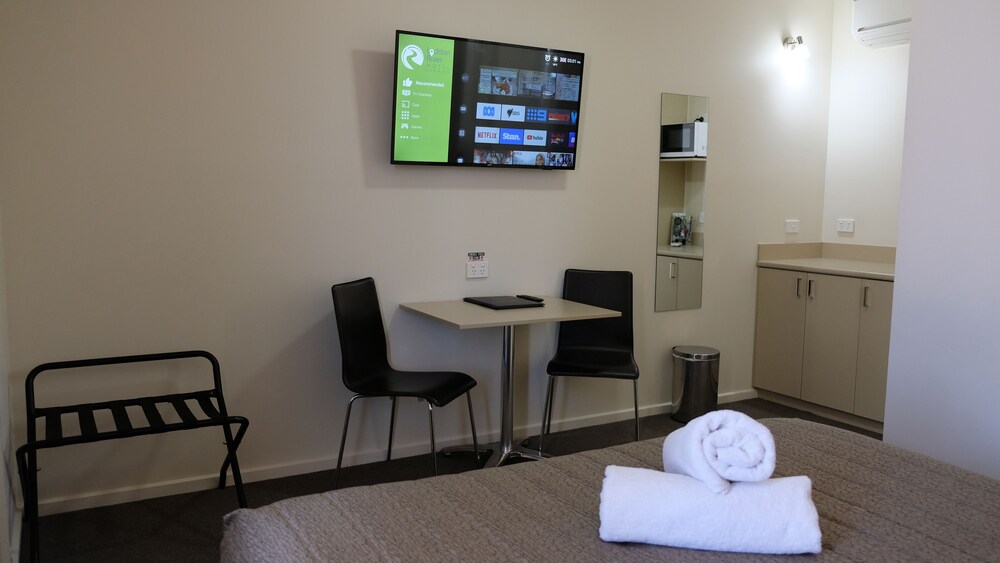 Loddon River Motel
