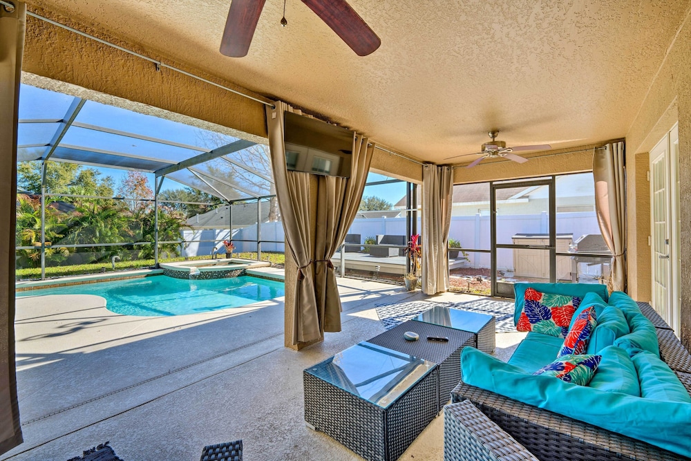Clermont Vacation Rental w/ Pool: 11 Mi to Disney