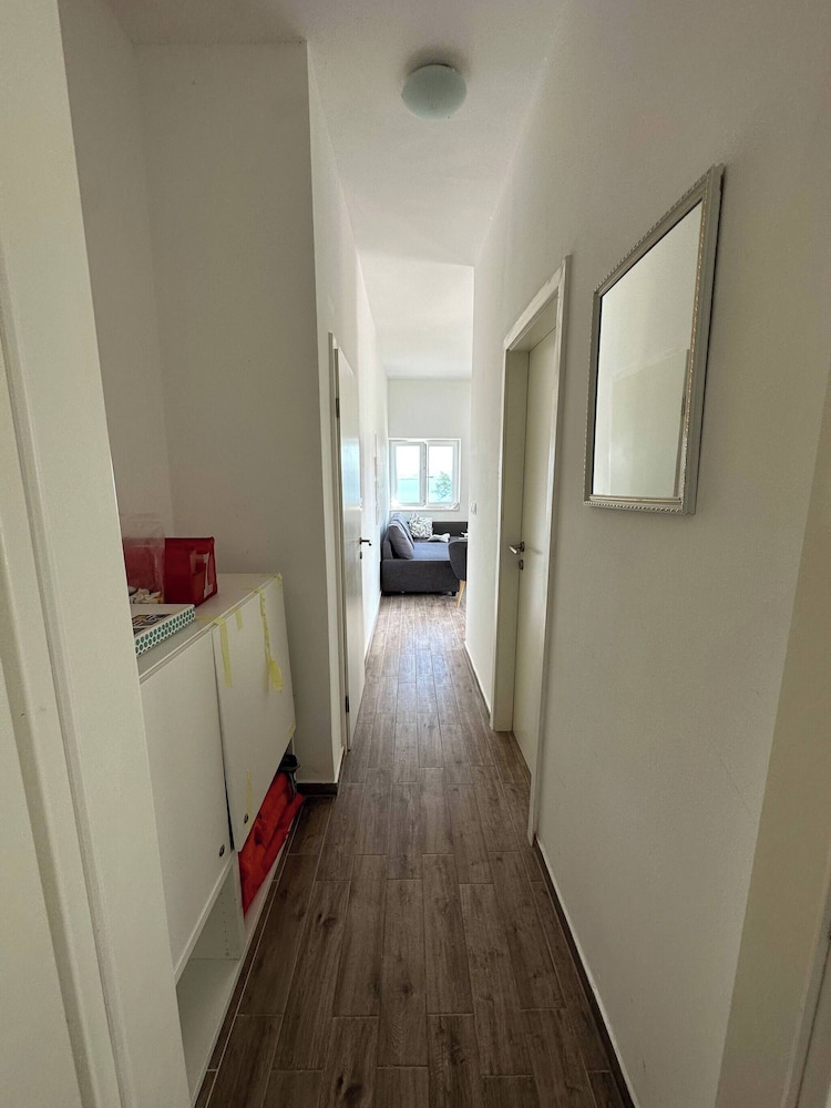 Charming Apartment in Lukovo Šugarje With Mountain Views