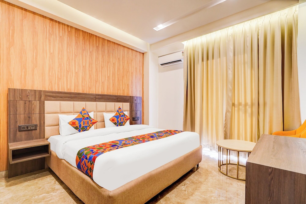 Fabhotel Amrit Luxury Inn