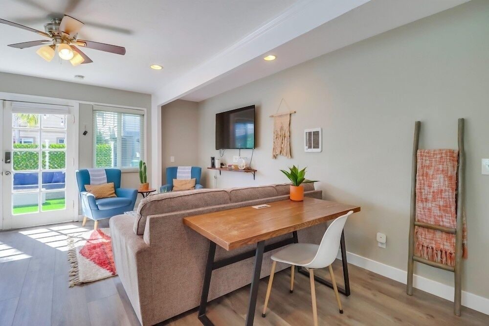 Casa Azul Lower 2 Bedroom Apts - Image 4