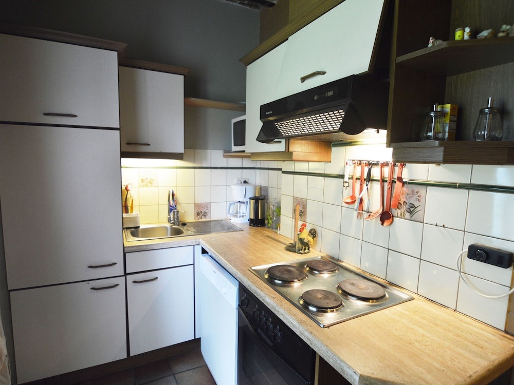Cozy Cottage in Barvaux-Condroz near Forest view 2