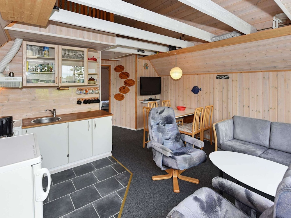 5 Person Holiday Home in Grindsted view 2