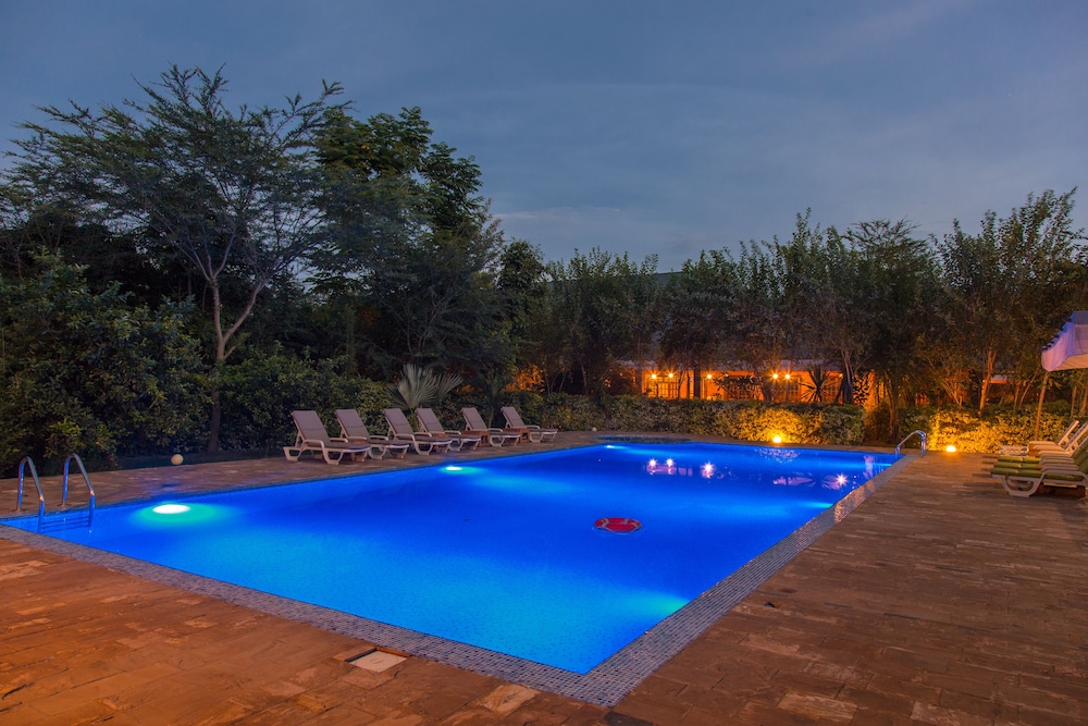 Airport Planet Lodge at Kilimanjaro Airport