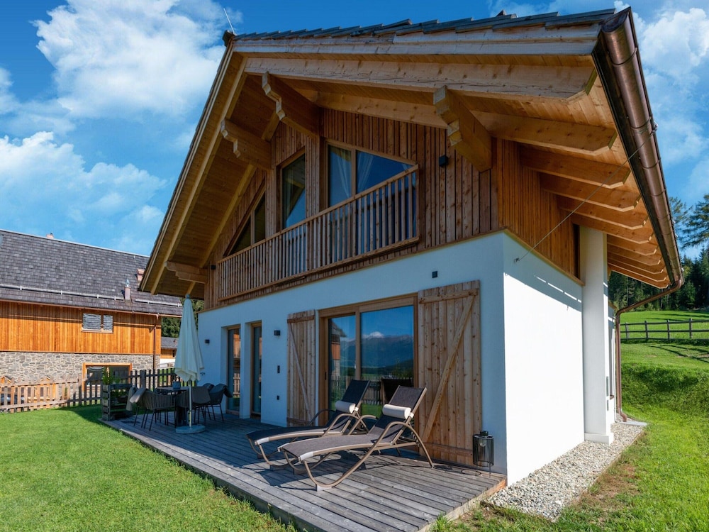 Chalet in Wolting in a Delightful Area