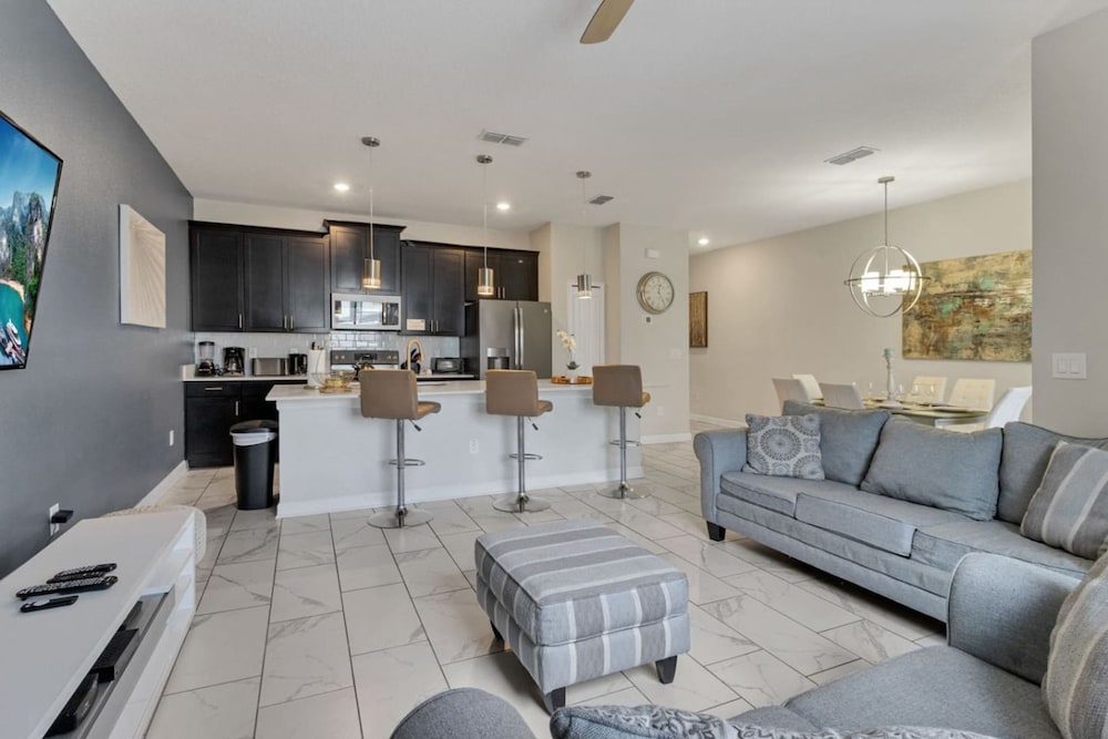 Your 4bdr Vacation Home - 4838