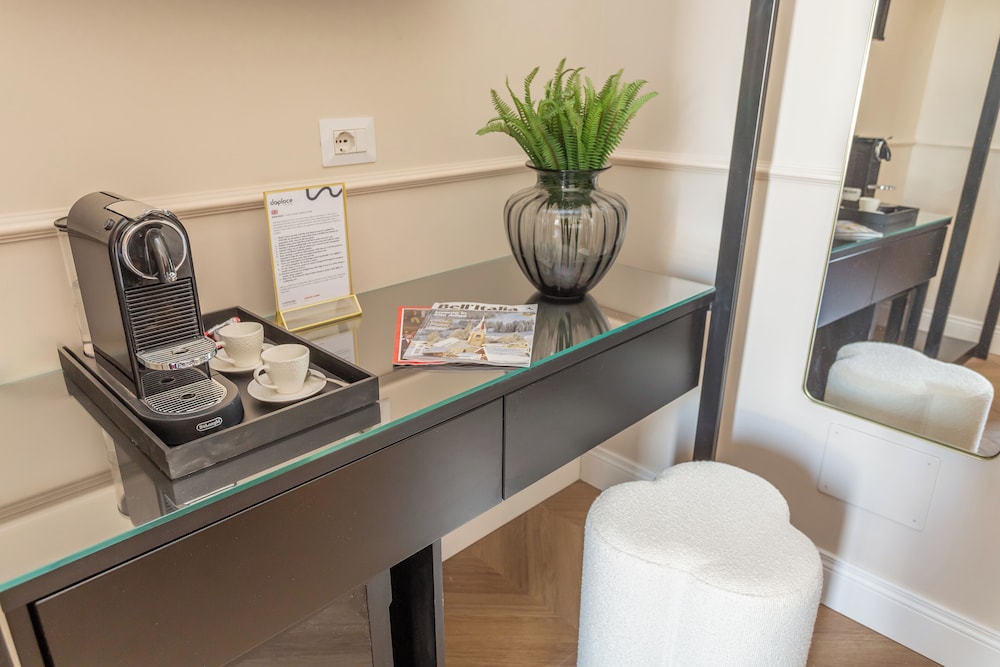Daplace - La Mongolfiera Rooms in Navona