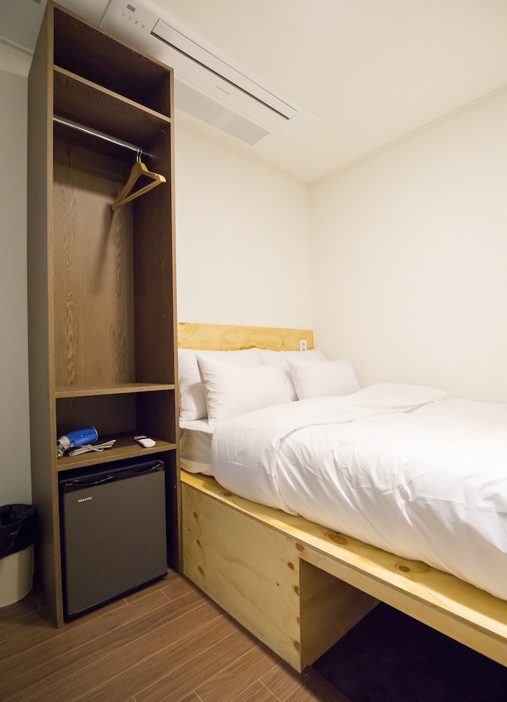 Step Inn Myeongdong 1 5