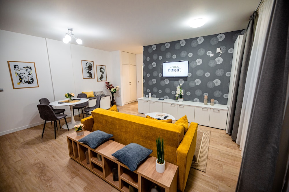 Intercity Residence - Private apartments view 3