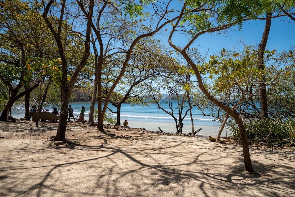 Las Catalinas - 2 BR Condo Just Steps to the Beach - Casa el Chante