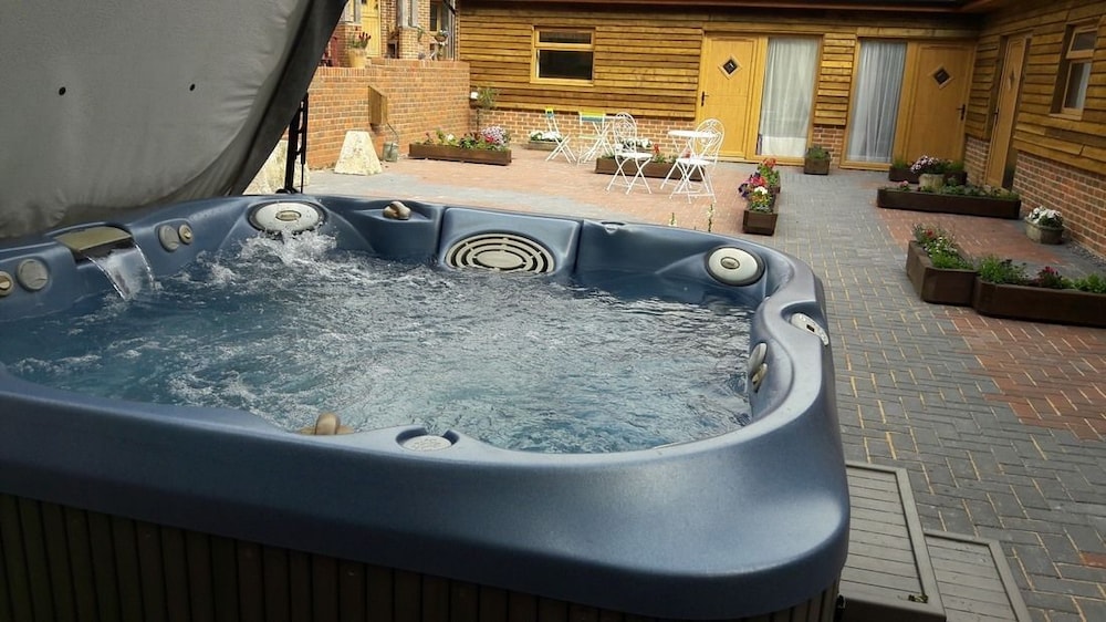 Devizes Vacations - Homestead Stables - Property Image 10