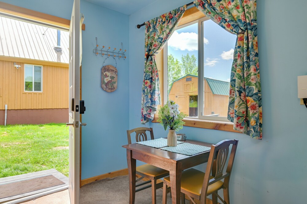 Cozy Catskills Studio Rental w/ Mountain Views!