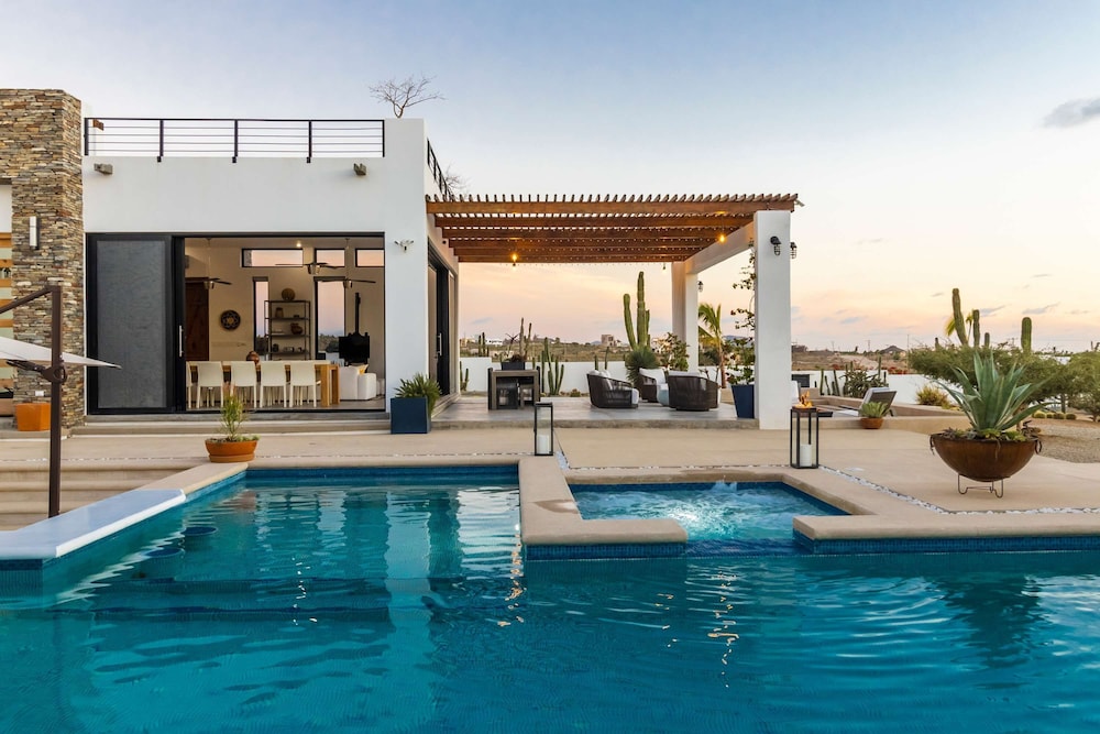 Hidden Leaf Baja Estate