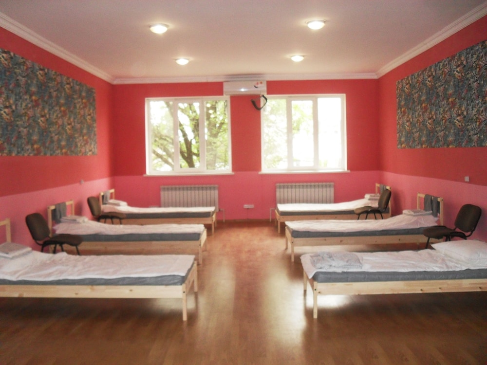 Hostel Teplichniy