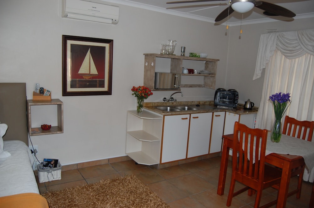 Boma Lodge