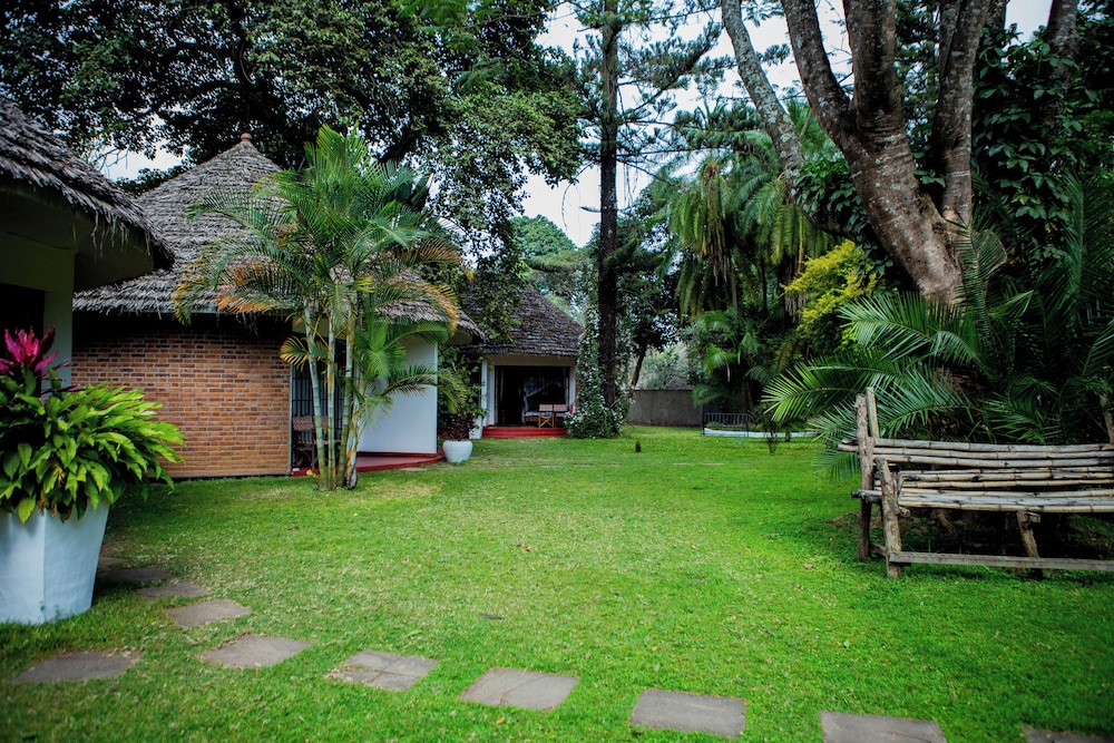 Ilboru Safari lodge