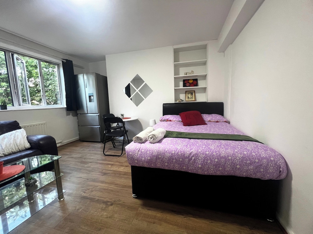 Paddington Modern Apartment With 3 Bedrooms