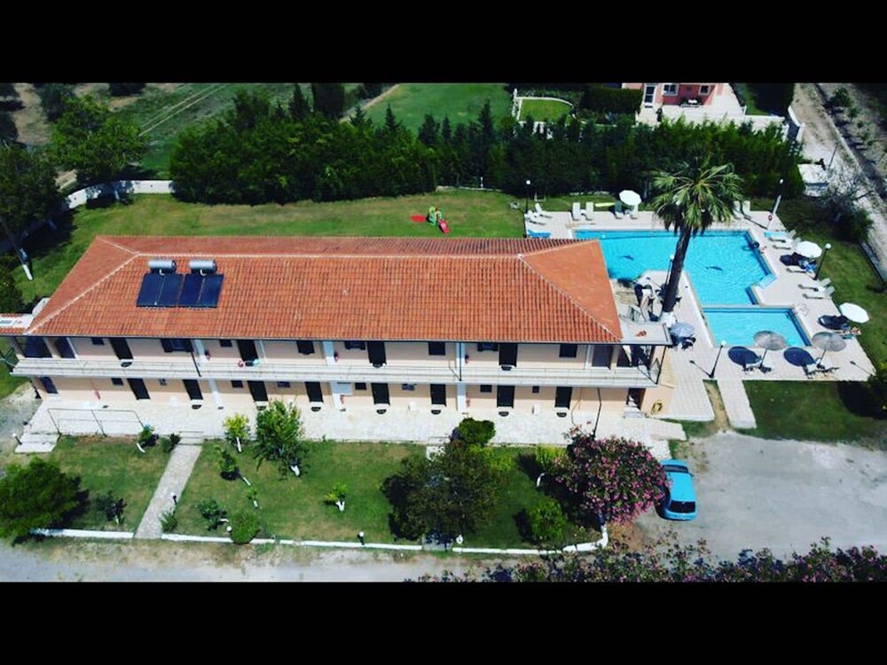 Room-banos Apartment 2 bed Rooms And Swi